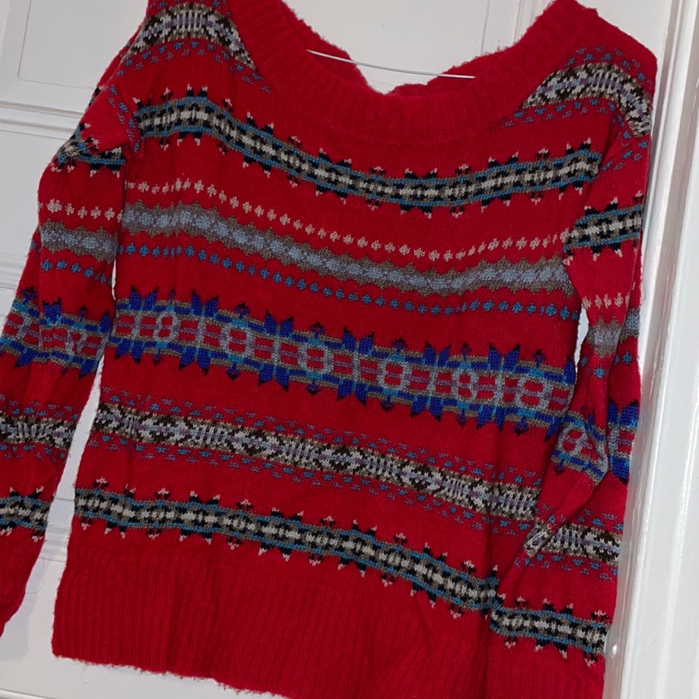 American Eagle Sweater